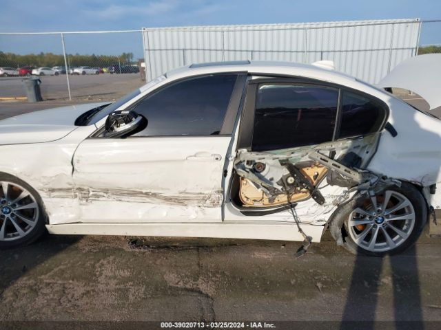 WBA8A9C51GK618242 BMW 320i