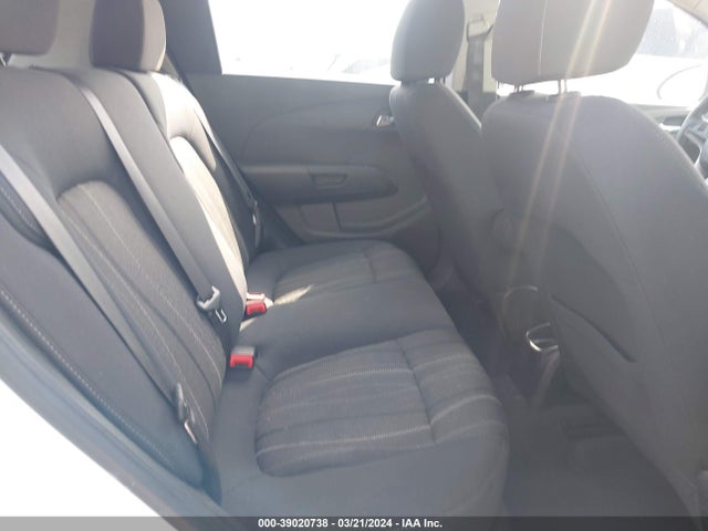 Chevrolet Sonic Lt Auto 2016 1G1JC6SH2G4101585 Image 8