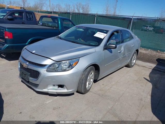 Chevrolet MALIBU LS 2015 1G11B5SL4FF190953 Image 2