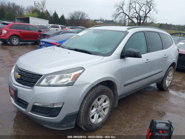 Chevrolet Traverse Ls 2016 1GNKRFKD6GJ134346 Image 2