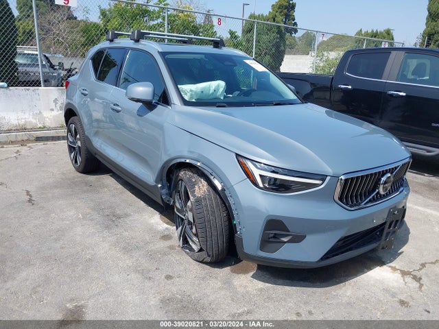 Volvo Xc40 B5 Ultimate Bright Theme 2023 YV4L12UA6P2019026 главное изображение