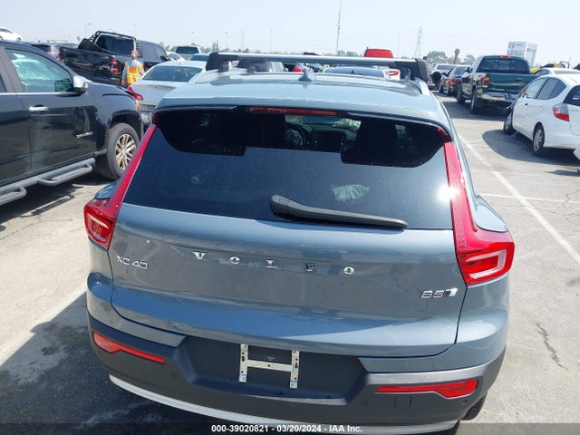 Volvo Xc40 B5 Ultimate Bright Theme 2023 YV4L12UA6P2019026 Image 16