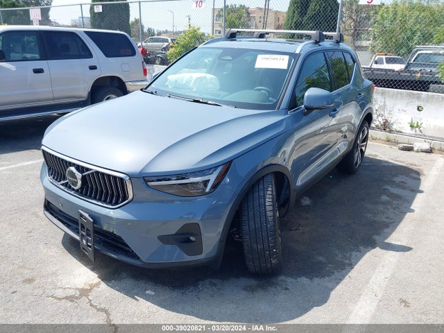 YV4L12UA6P2019026 Volvo Xc40 B5 Ultimate Bright Theme