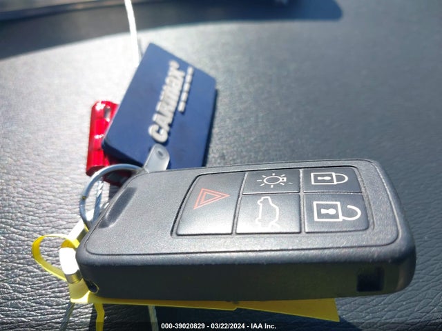 Volvo S60 T6 2015 YV149MFKXF1345587 Image 11