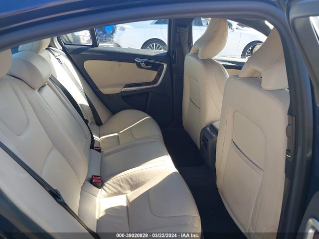 Volvo S60 T6 2015 YV149MFKXF1345587 Image 8