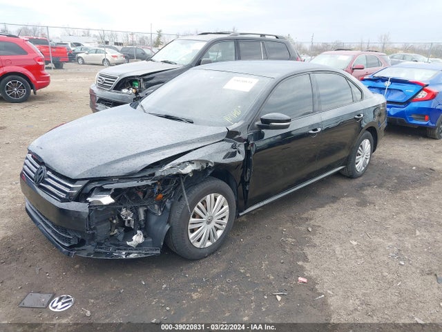 1VWAT7A31FC007346 Volkswagen Passat 1.8t S