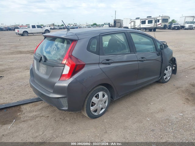 Honda FIT LX 2015 3HGGK5H5XFM784894 Image 4