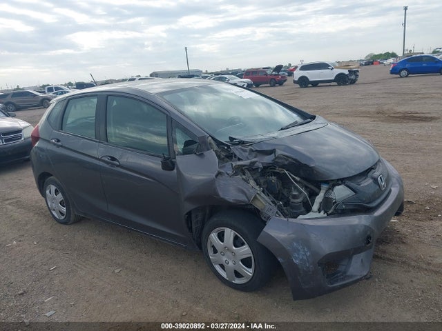 Honda FIT LX 2015 3HGGK5H5XFM784894 Image 6