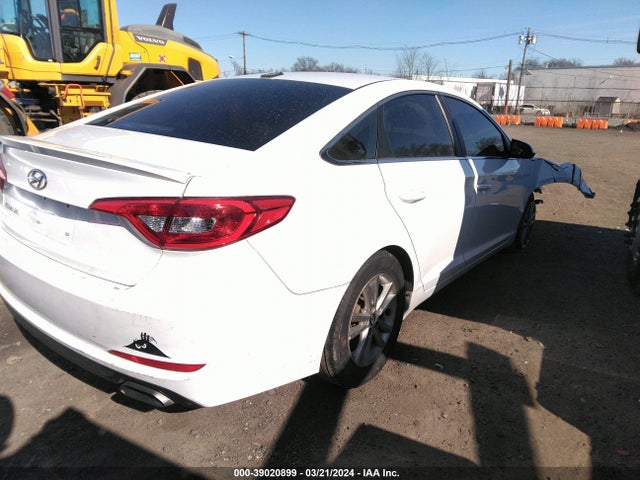 Hyundai Sonata 2017 5NPE24AF4HH563352 Image 4