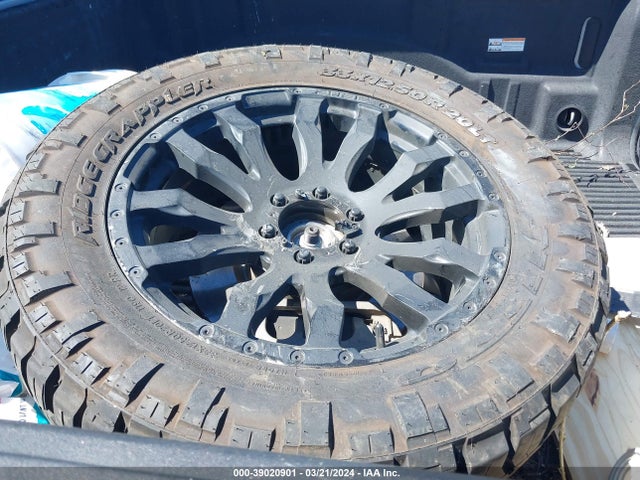 1C6SRFJT9LN417884 RAM 1500 Laramie  4x4 5'7 Box