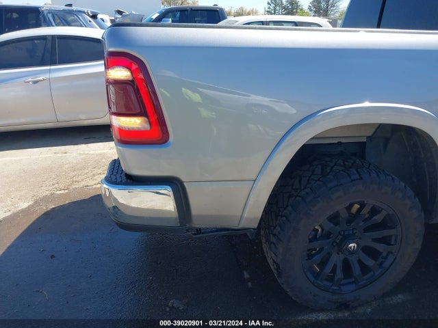 1C6SRFJT9LN417884 RAM 1500 Laramie  4x4 5'7 Box