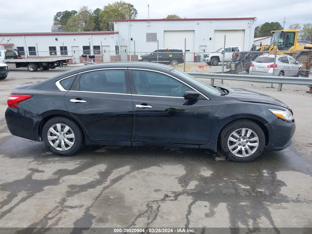 Nissan Altima 2.5 S 2016 1N4AL3AP9GC216016 Image 13