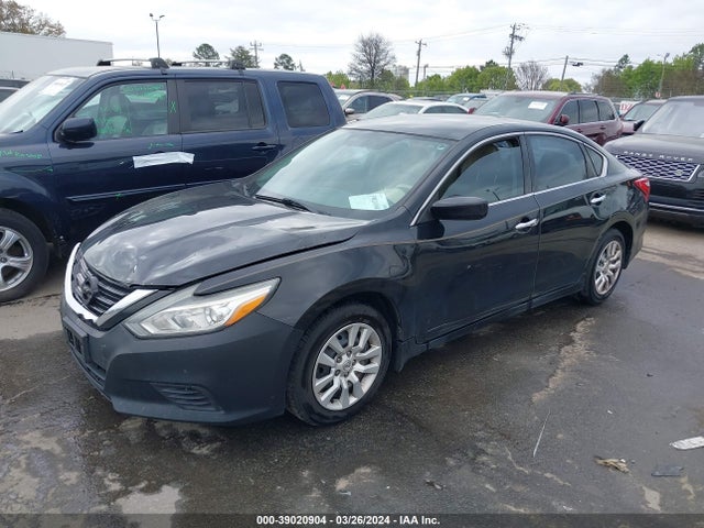 Nissan Altima 2.5 S 2016 1N4AL3AP9GC216016 Image 2