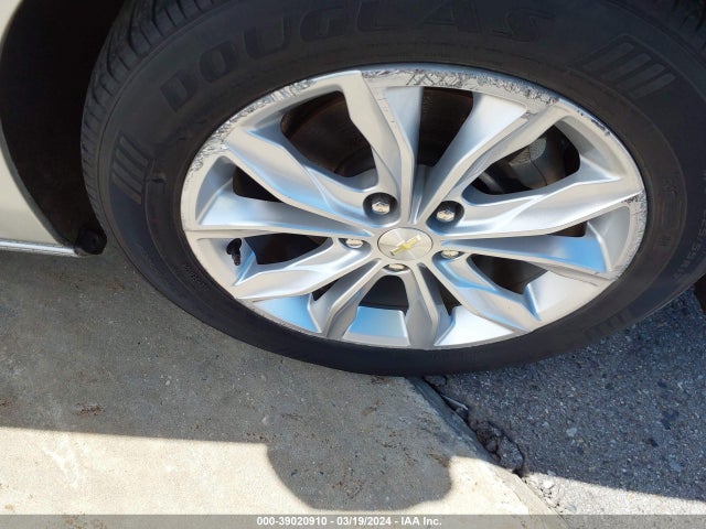Chevrolet MALIBU LT 2019 1G1ZD5ST3KF120478 Image 18