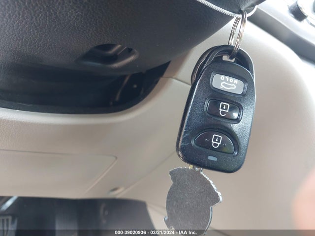 Hyundai ELANTRA SE 2017 5NPD74LFXHH103381 Image 11