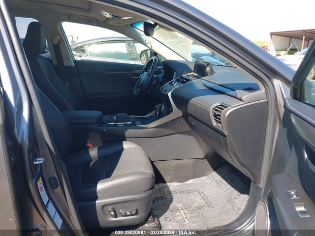 JTJBJRBZ7K2102597 Lexus NX 300H