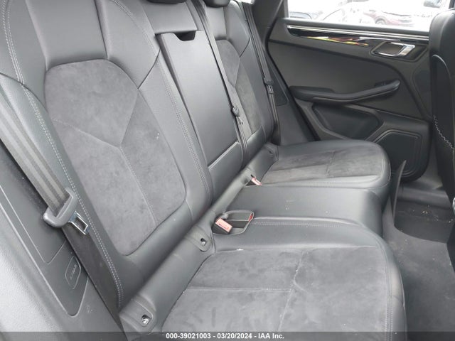 2018 PORSCHE MACAN WP1AA2A55JLB01427 Photo 7