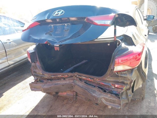 Hyundai Elantra Value Edition 2016 KMHDH4AE1GU483475 Image 6