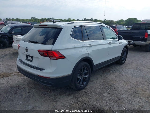 3VV3B7AX6NM163916 Volkswagen Tiguan 2.0t Se
