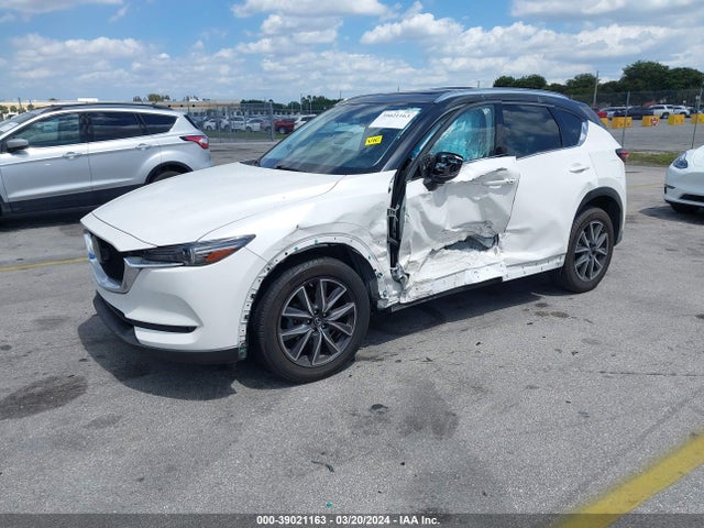 Mazda Cx-5 Grand Touring 2018 JM3KFADM7J1358337 Image 2