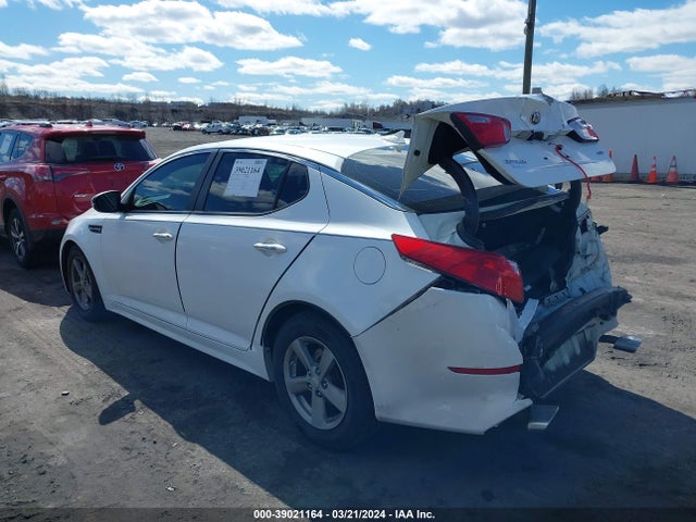KIA Optima Lx 2015 KNAGM4A73F5643571 Image 3
