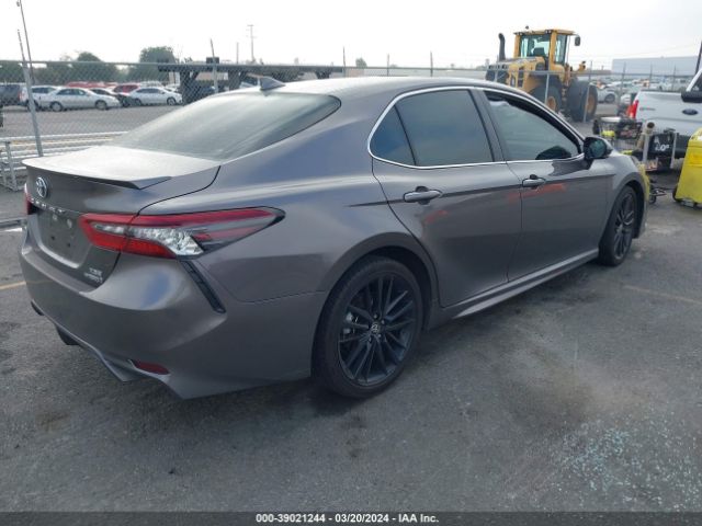 4T1K31AK5RU621144 Toyota Camry Hybrid Xse