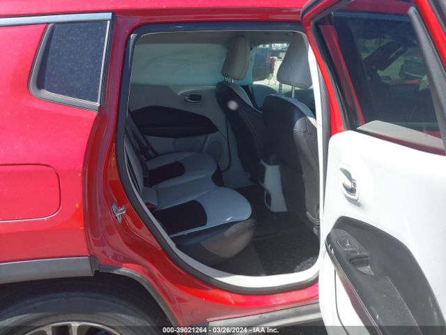 3C4NJCBB3KT615117 Jeep Compass Sun And Wheel Fwd