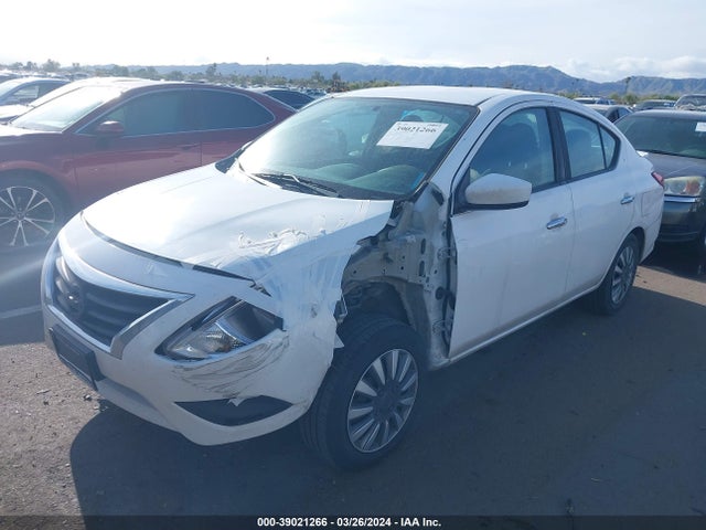 Nissan Versa 1.6 Sv 2017 3N1CN7AP4HL844045 Image 2
