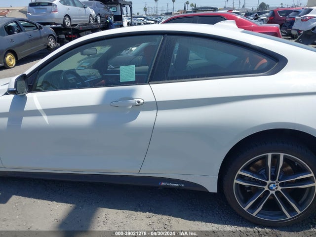 WBA4W7C59KAG52984 BMW 440I