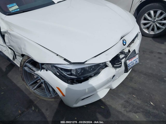 WBA4W7C59KAG52984 BMW 440I