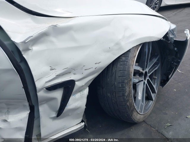 WBA4W7C59KAG52984 BMW 440I