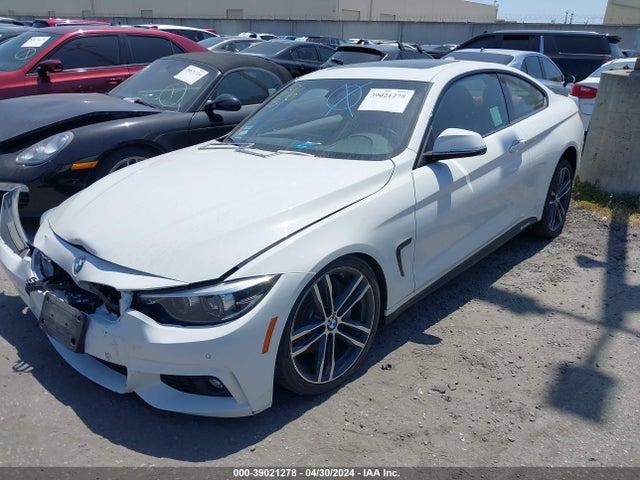 WBA4W7C59KAG52984 BMW 440I