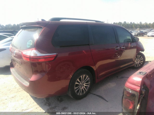 Toyota Sienna Xle 8 Passenger 2018 5TDYZ3DC9JS915104 Image 4