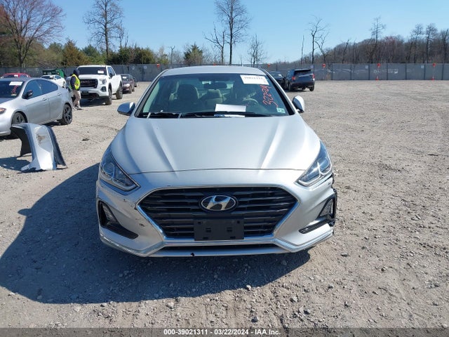 Hyundai SONATA SE 2019 5NPE24AF2KH817308 Image 12