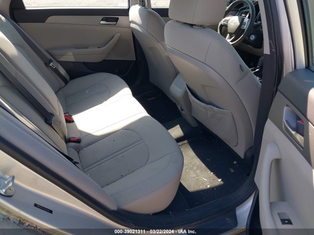 Hyundai SONATA SE 2019 5NPE24AF2KH817308 Image 8
