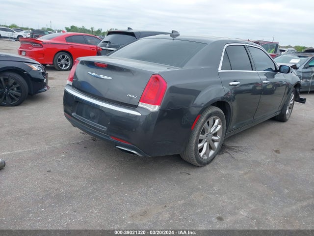 2C3CCAKG3JH154319 Chrysler 300 Limited Awd
