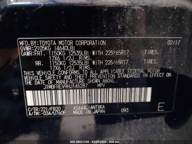 Toyota RAV4 LE 2017 JTMBFREV9HJ146287 Image 9