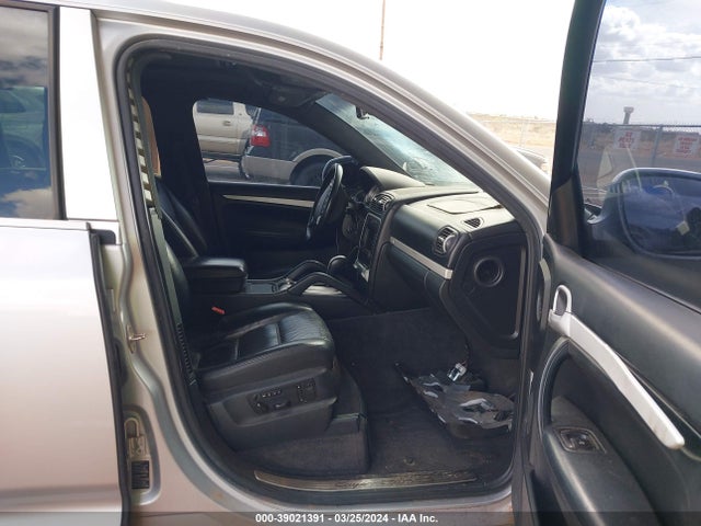 2006 PORSCHE CAYENNE WP1AC29P46LA92341 Photo 4