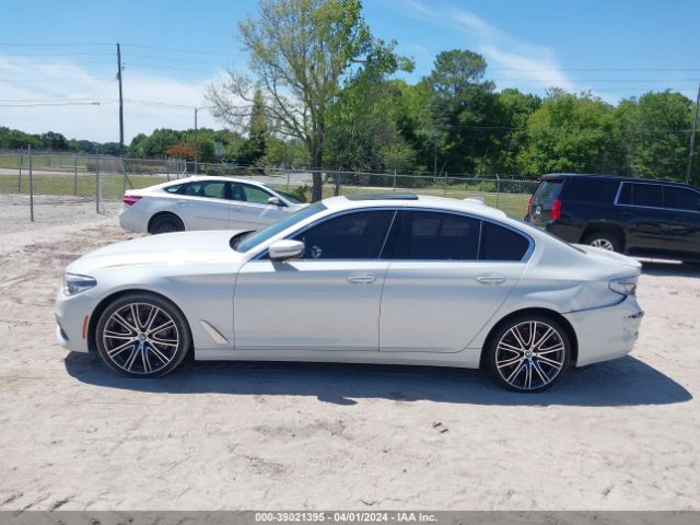 WBAJE5C34HG916379 BMW 540I