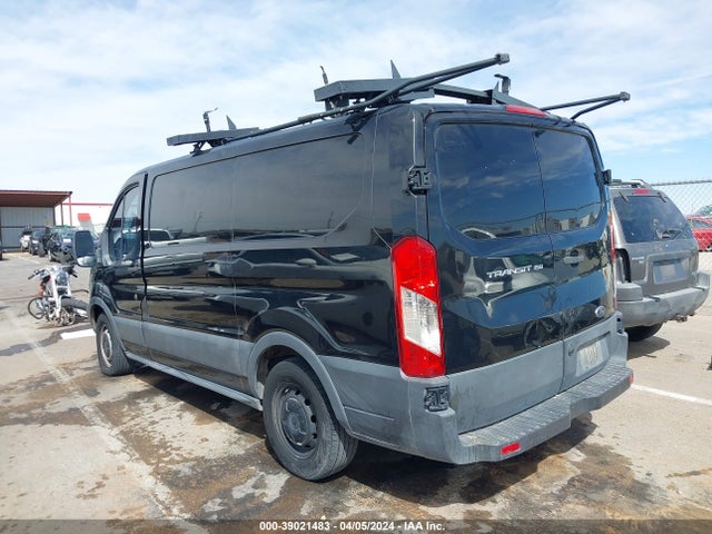 Ford Transit-150 2015 1FTYE1YM3FKA21620 Image 3