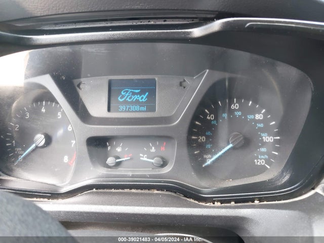 Ford Transit-150 2015 1FTYE1YM3FKA21620 Image 7