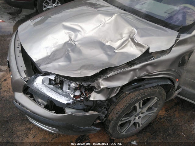 Volvo Xc70 T6 2015 YV4902NB3F1200190 Image 6