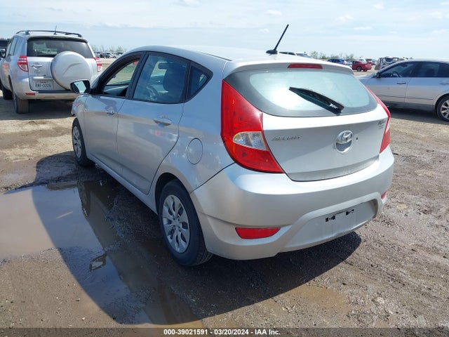 Hyundai ACCENT SE 2017 KMHCT5AEXHU315660 Image 3