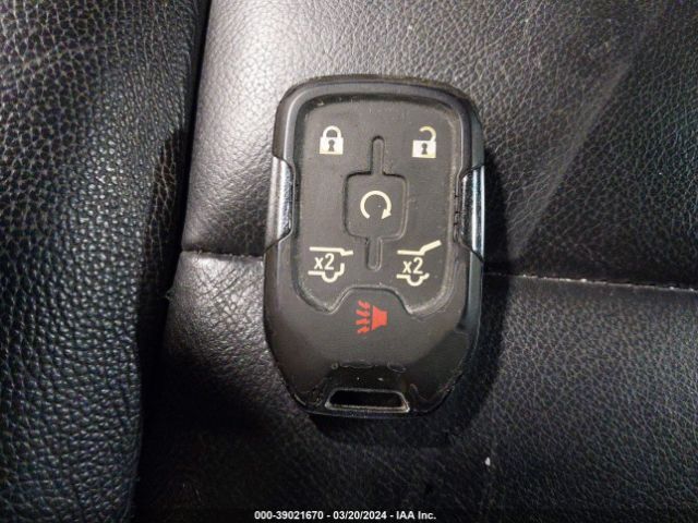 1GNSKHKC9JR320141 Chevrolet Suburban Lt
