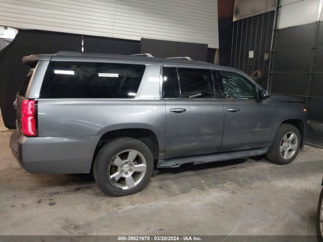 1GNSKHKC9JR320141 Chevrolet Suburban Lt