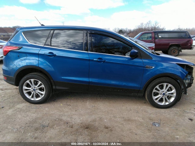Ford ESCAPE SE 2019 1FMCU9GD5KUC47519 Image 14