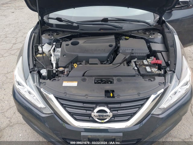 Nissan Altima 2.5 S 2017 1N4AL3AP1HC226878 Image 10