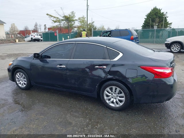 Nissan Altima 2.5 S 2017 1N4AL3AP1HC226878 Image 14