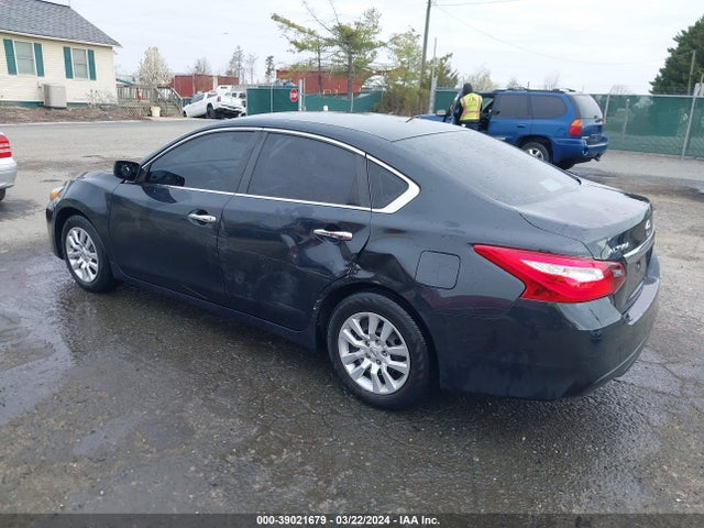 Nissan Altima 2.5 S 2017 1N4AL3AP1HC226878 Image 3