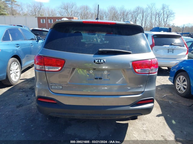 KIA Sorento 3.3l Lx 2018 5XYPGDA5XJG373408 Image 16